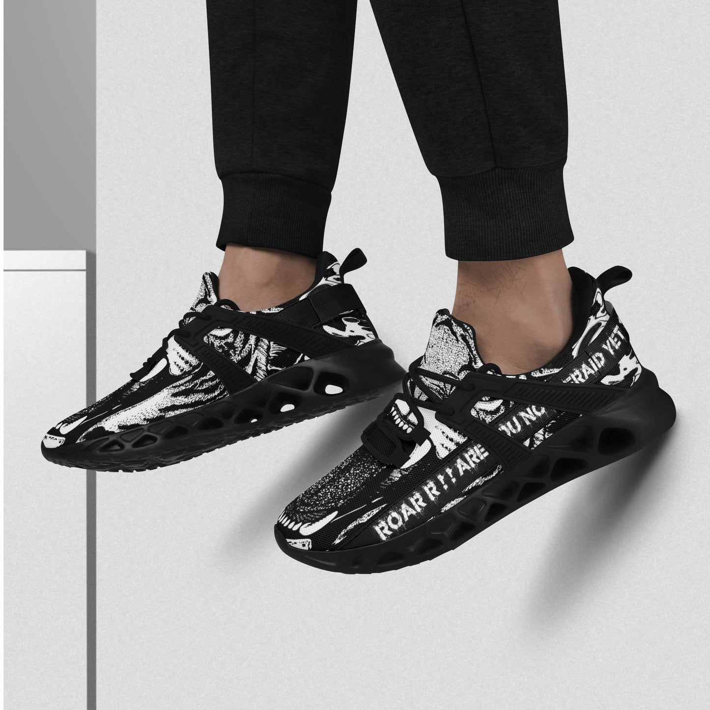Mens New Elastic Sport Sneakers - Canvas Graffitti
