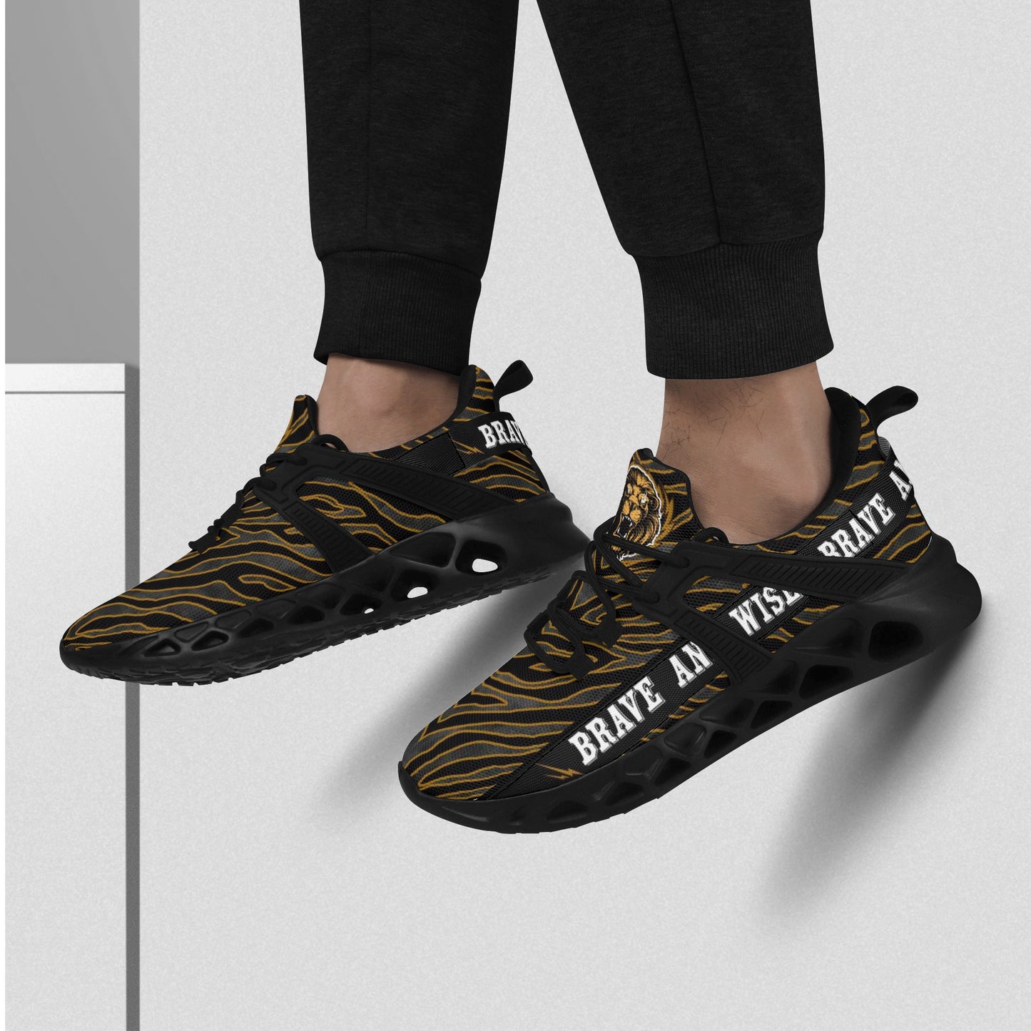 Mens New Elastic Sport Sneakers - Canvas Graffitti