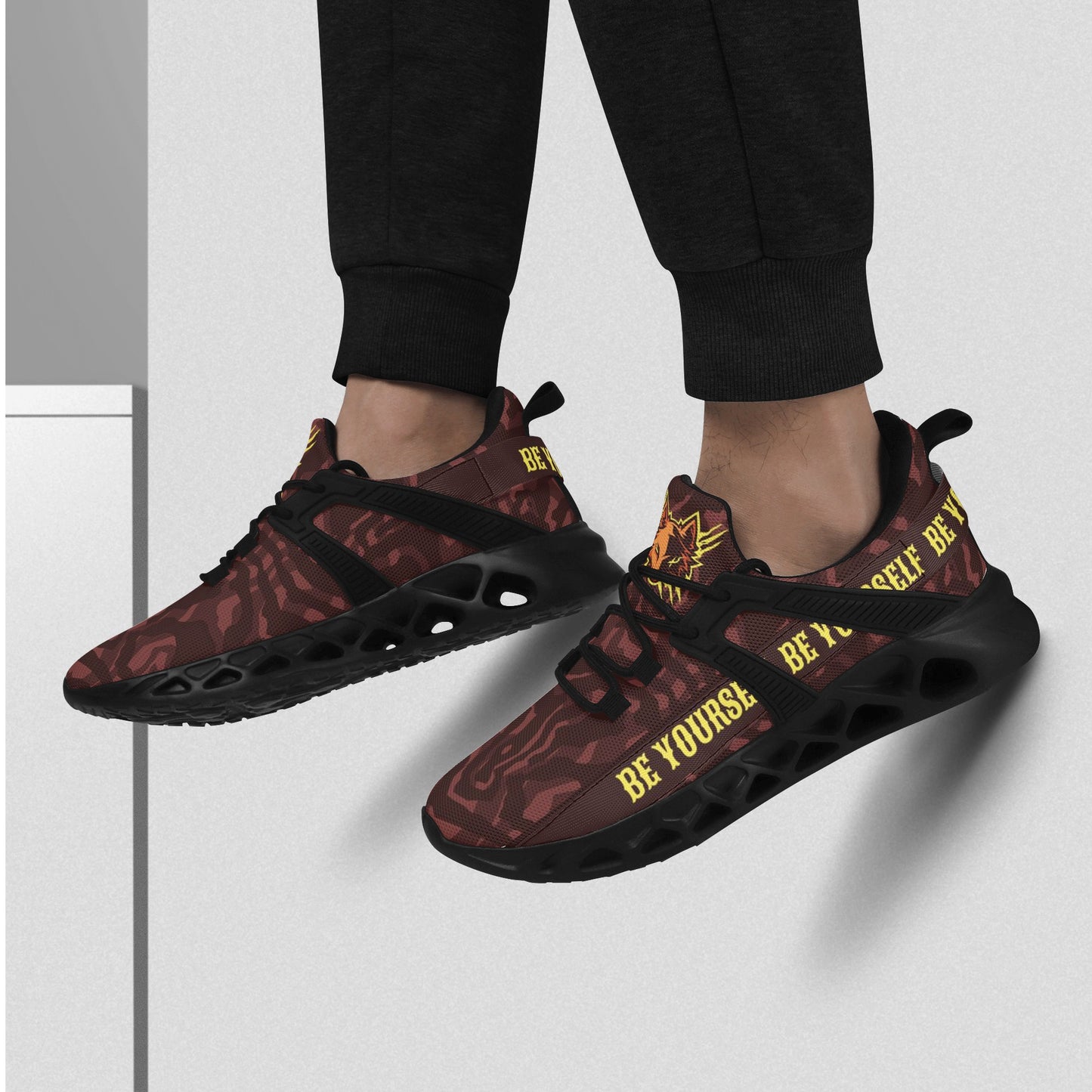 Mens New Elastic Sport Sneakers - Canvas Graffitti