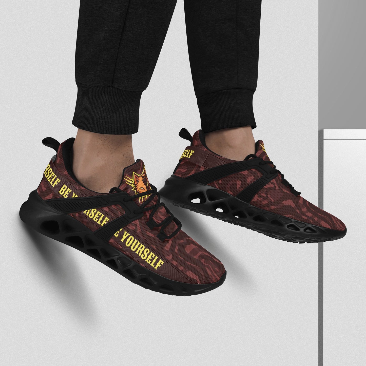 Mens New Elastic Sport Sneakers - Canvas Graffitti